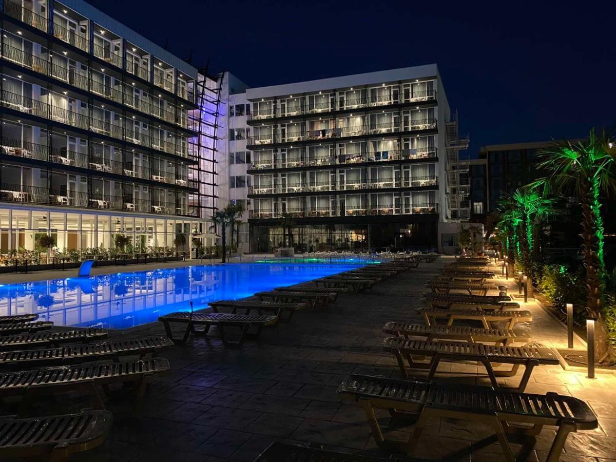 Hotel Bavaro Pantai Sunny Bagian luar foto