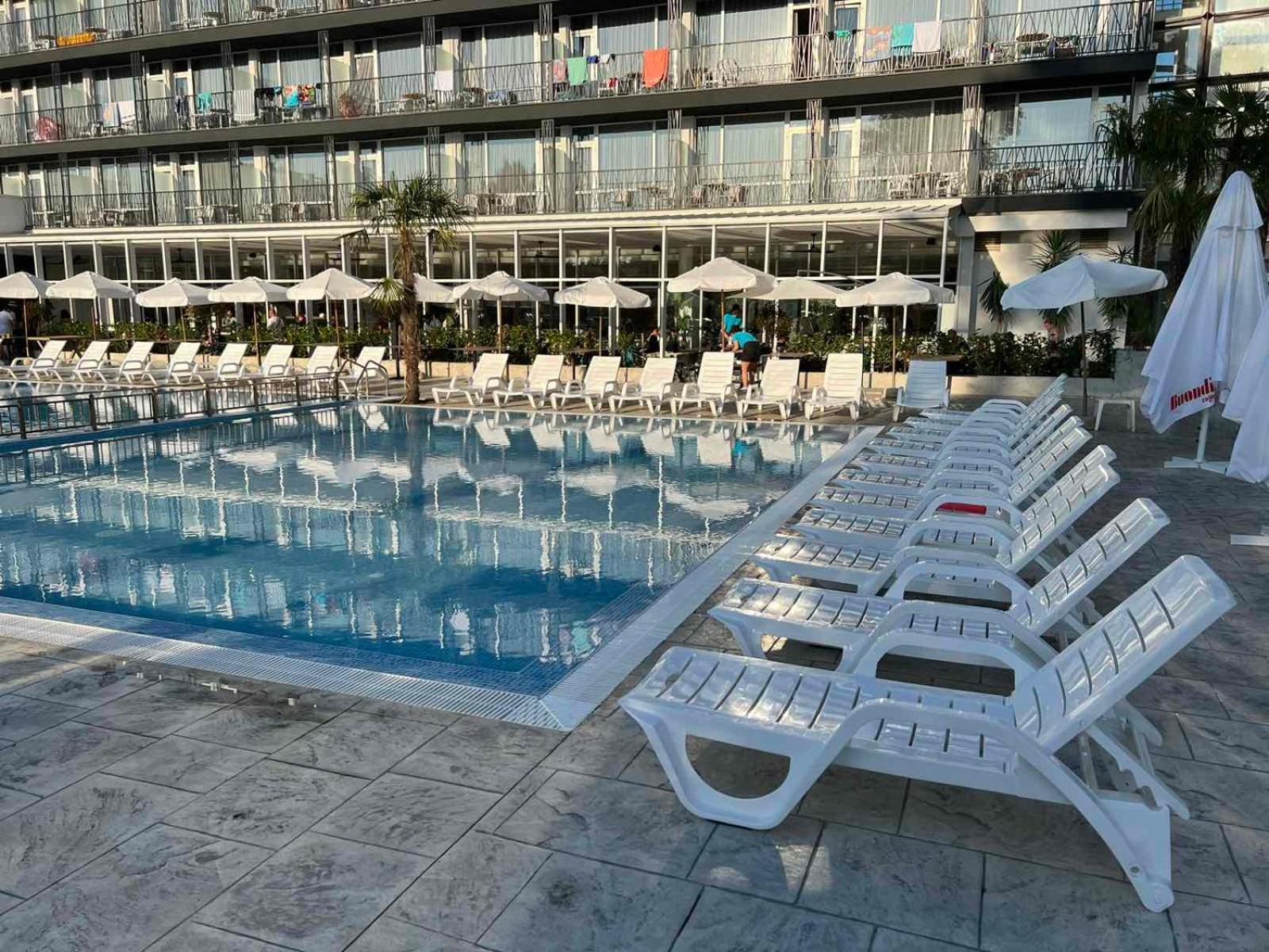 Hotel Bavaro Pantai Sunny Bagian luar foto